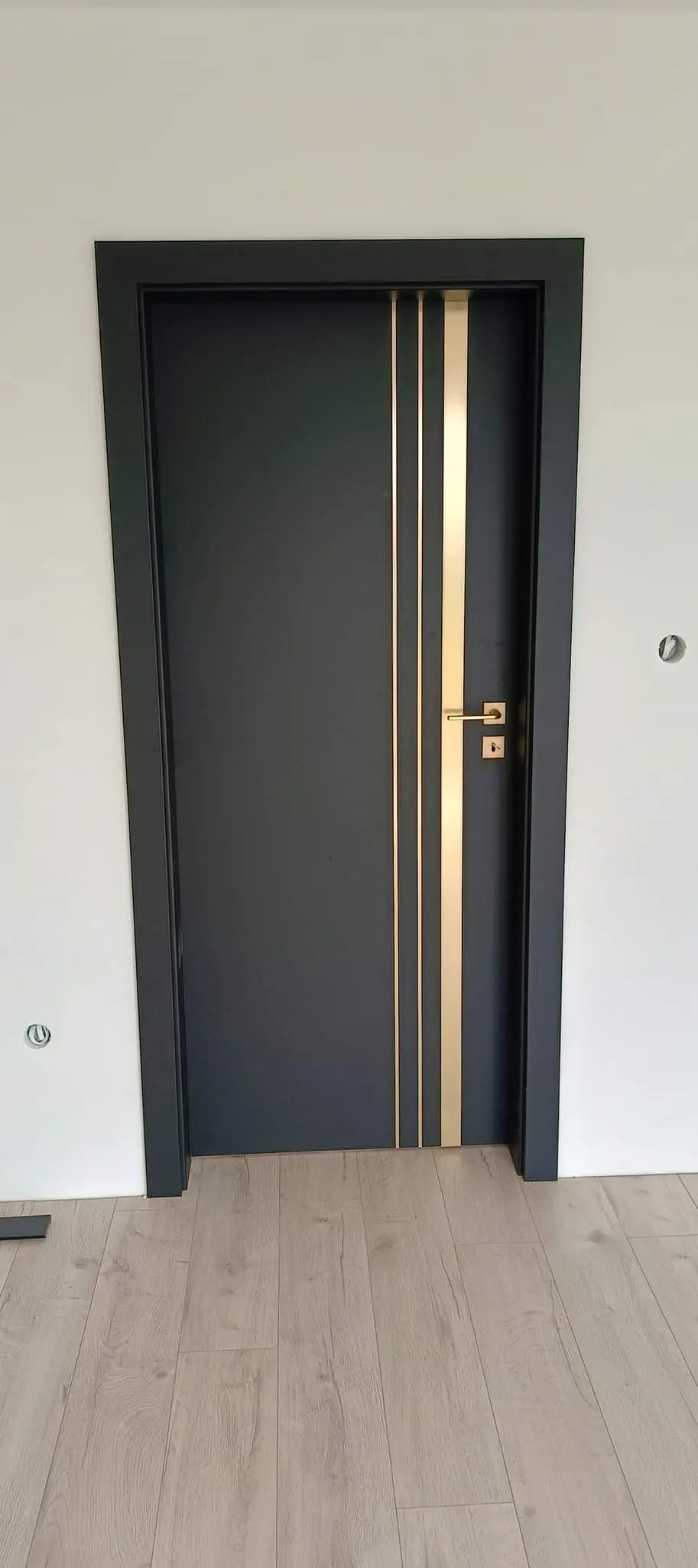 Interior Doors Altamura/ Uno Premium (Matching Casement, Concealed Hinges, Magnetic Lock)