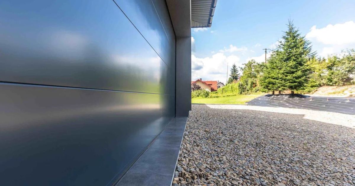7 Reasons Why You Should Install European Garage Doors