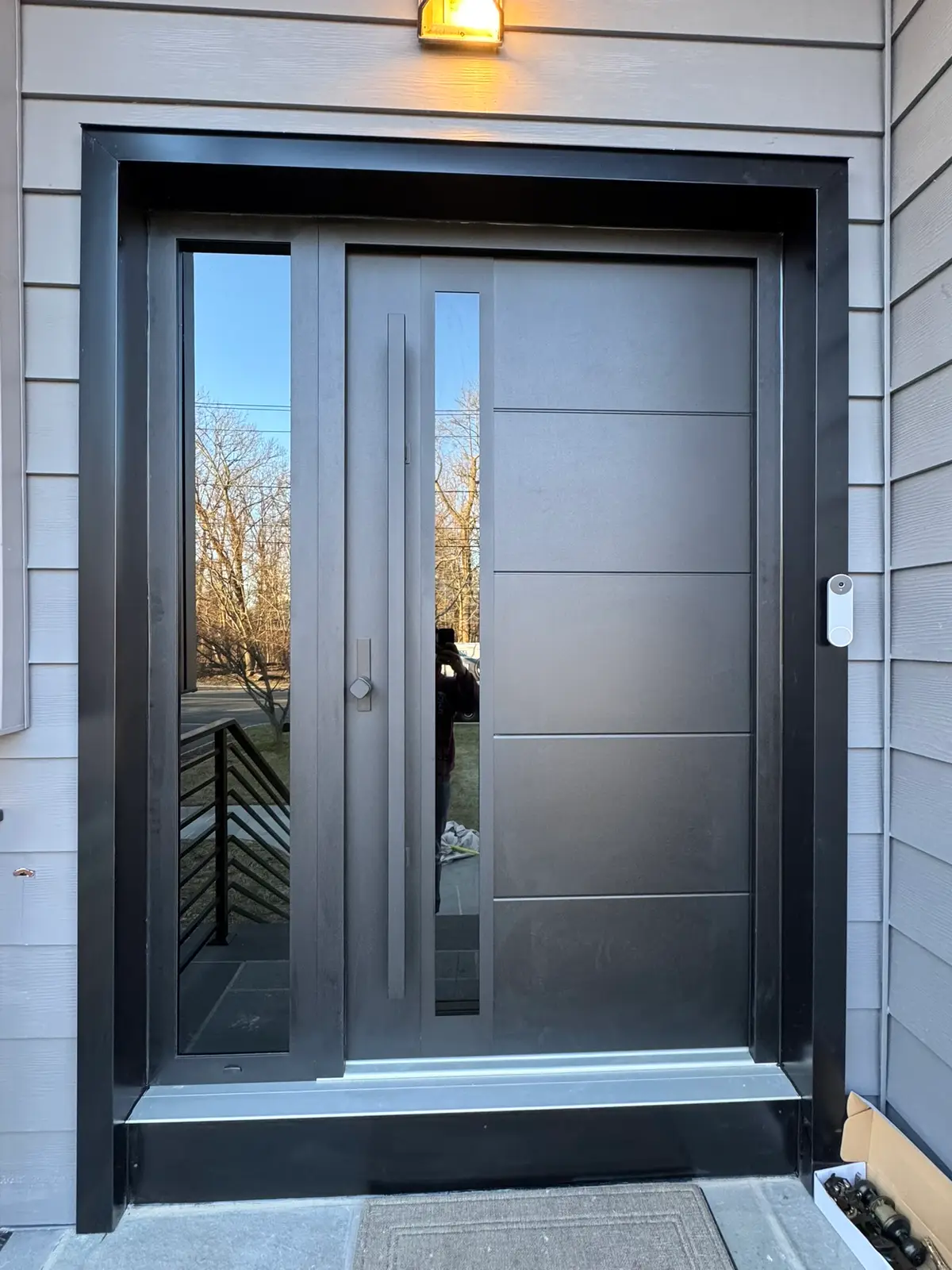 Singen 6 - Modern Exterior Door